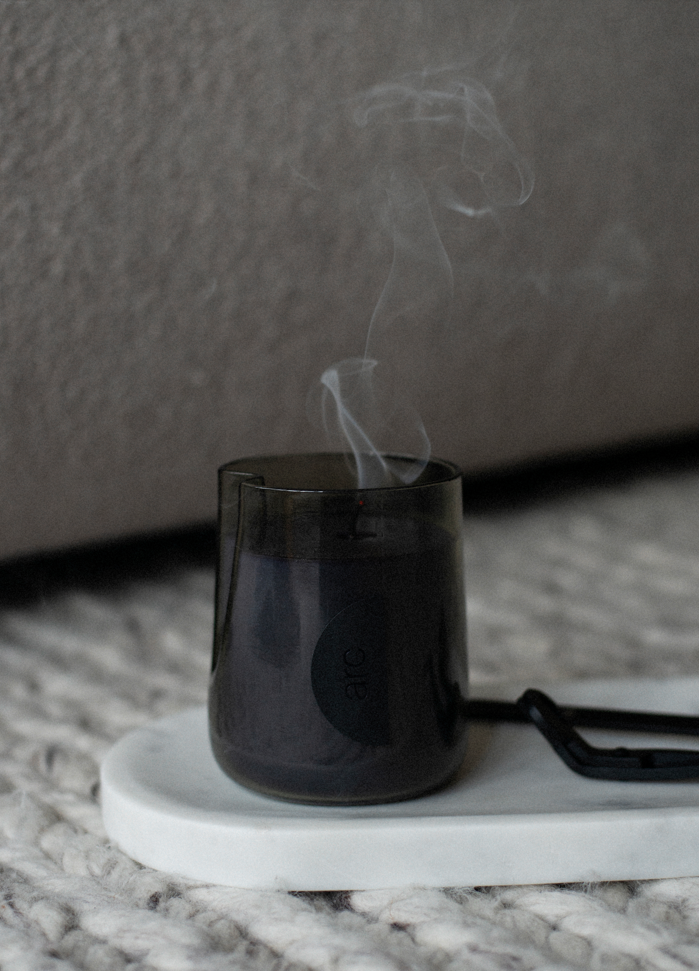 Dusk Candle - Black Wax 240g